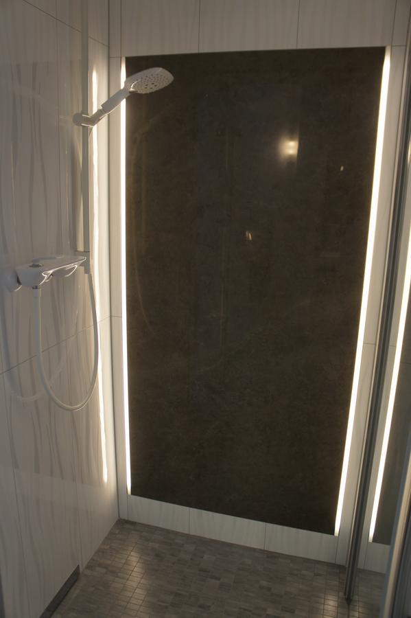 ארפורט Hotel Domizil מראה חיצוני תמונה